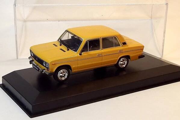 1:43 Lada 2106, bazar