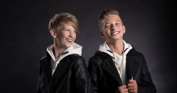 Miláčkové náctiletých Ben & Mateo: Hudbu hvězdám českého Youtube napsal vnuk Petra Jandy