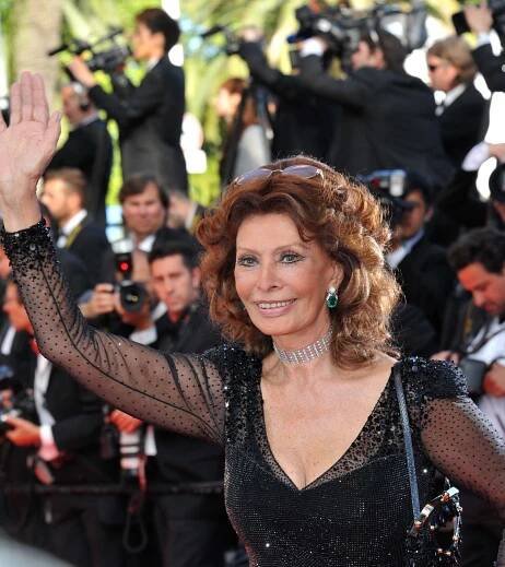 Sexsymbol a filmová hvězda z Říma. Italská herečka Sophia Lorenová slaví 85 let