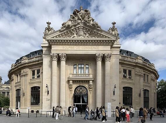 Soubor:Bourse Commerce - Paris I (FR75) - 2021-06-05 - 1.jpg – Wikipedie