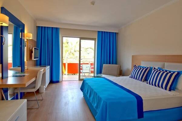 Hotel Aqi Pegasos World
