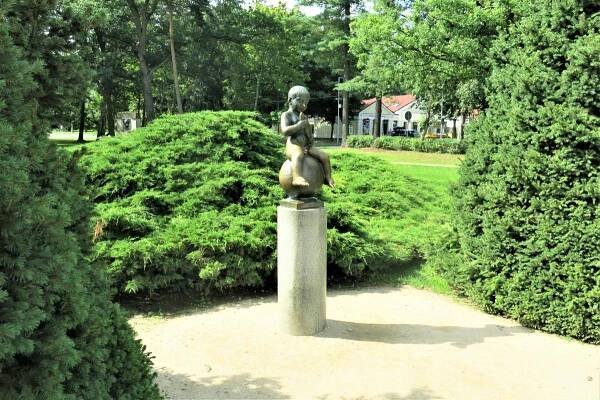 Socha Františka ve Františkových Lázních | Drobné památky 