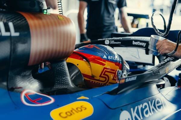 Carlos Sainz, happy but looking forward to improving after Friday at the Austrian GP