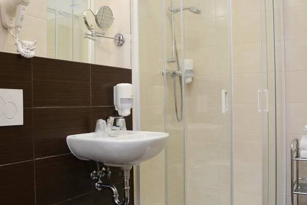 Lázeňský hotel ELIŠKA - Termální lázně Velké Losiny - lázeňský resort