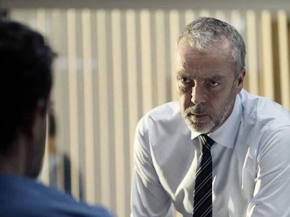 Transplant - Trigger Warning - Z filmu - John Hannah