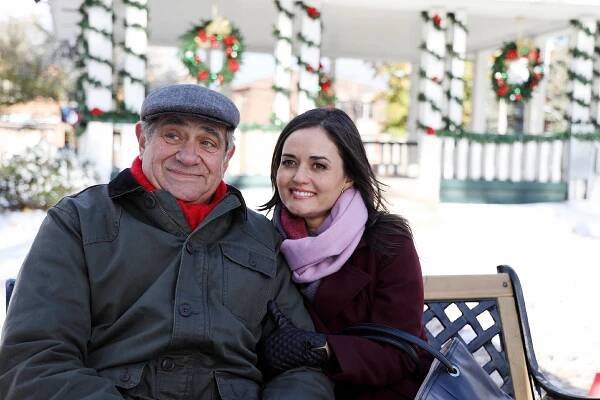 Vánoce v Grand Valley - Z filmu - Dan Lauria, Danica McKellar
