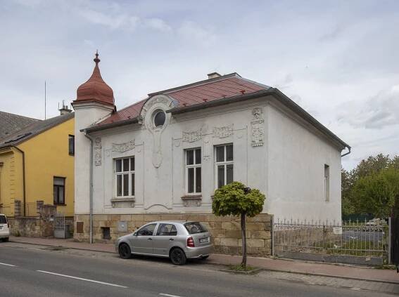 Dům Adolfa a Julie Novotných | Objekty | Jičínský architektonický manuál