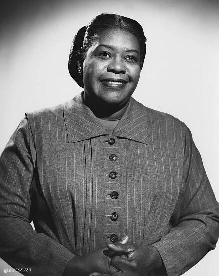 Juanita Moore - Queen Bee - Promo