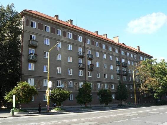 HAVÍŘOVSKÝ ZPRAVODAJ O HISTORII MĚSTA VÝZDOBA DOMU NA DĚLNICKÉ UL. Č.P. 5-9