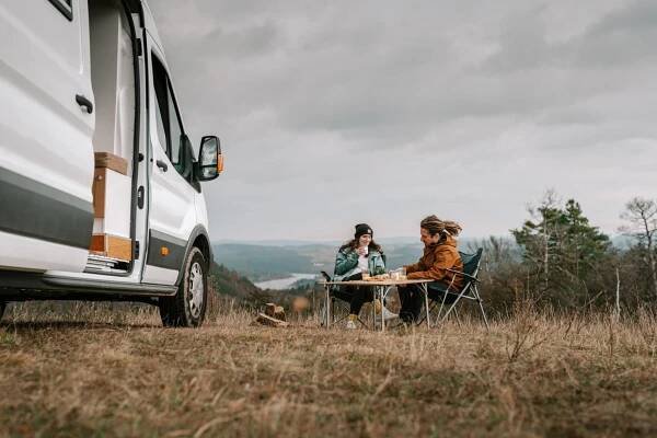 Užijte si cestování i v zimě! Co zimnímu autu nesmí chybět? - All4Camper