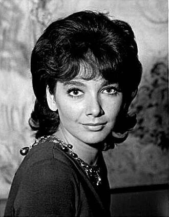 Soubor:Suzanne Pleshette - publicity.jpg – Wikipedie