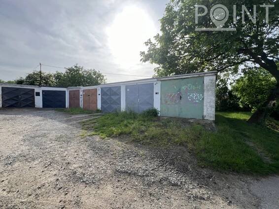 Prodej garáže, 18 m² - Vyškov | POINT reality s.r.o.