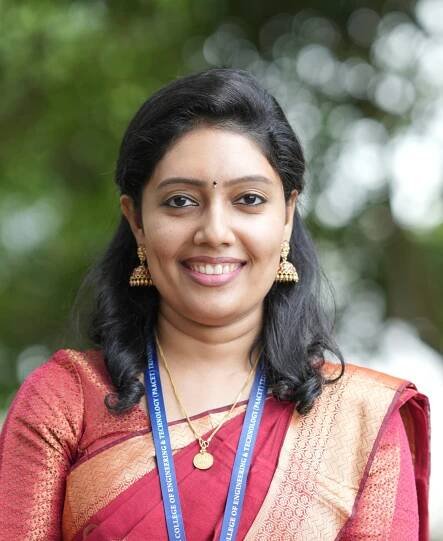 AMALA A V : Lecturer