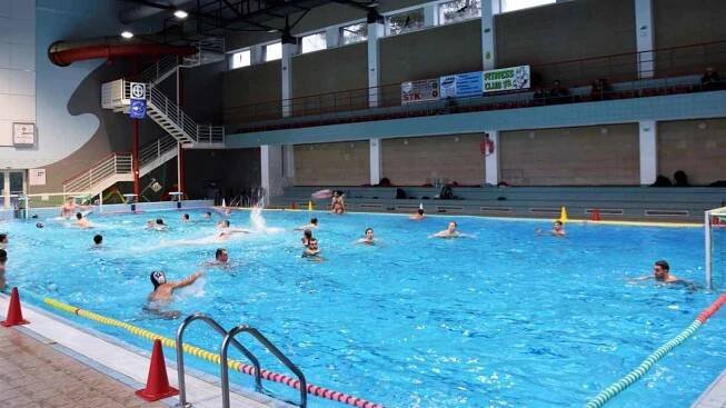 Dorostenci Fezka AJ přivezli z prvního turnaje vodních pólistů tři výhry
