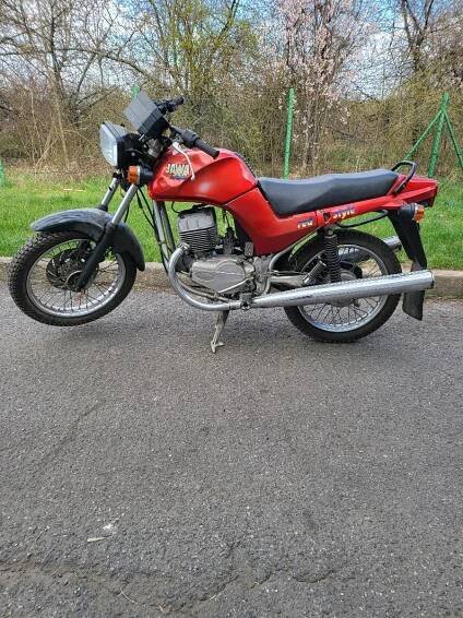 Jawa 350/640 - Auto-moto
