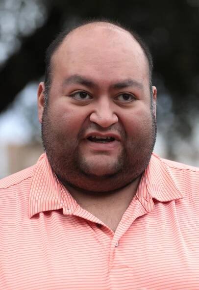 Daniel Hernández Jr.