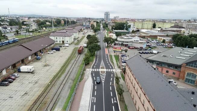 Olomouc – nová část Jantarové cyklostezky a rekonstrukce ul. Jeremenkova - Stavby silnic a mostů