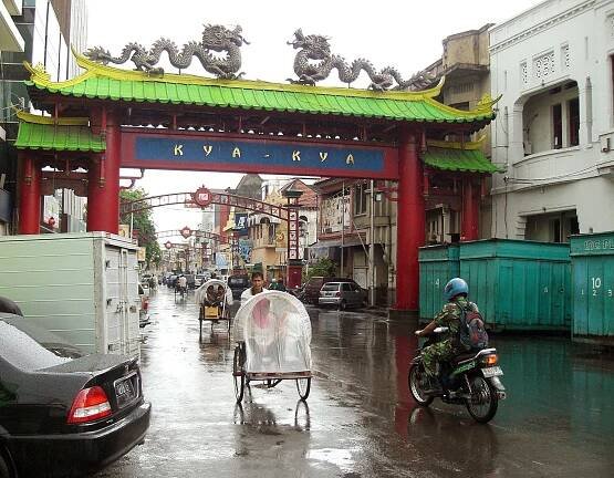 File:Surabaya Chinatown.jpg - Wikimedia Commons