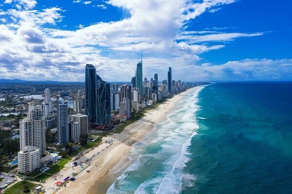 Breakers North | Gold Coast Beachfront Hotel