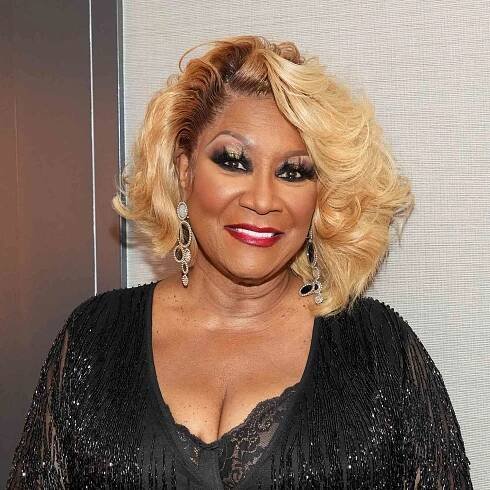 Patti LaBelle attends the BET Awards 2023 with blonde curly asymmetric bob