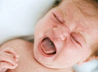 Dieťa plače pred spaním - čo robiť a ako postupovať? - Happy baby SK