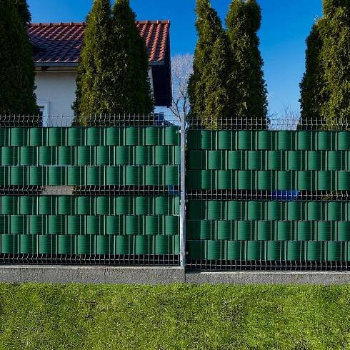 Stínící panelové pásy, kryt na oplocení SILNÝ 900 g/m2, 19 Cm, zelená 26 Výška 0.19 m