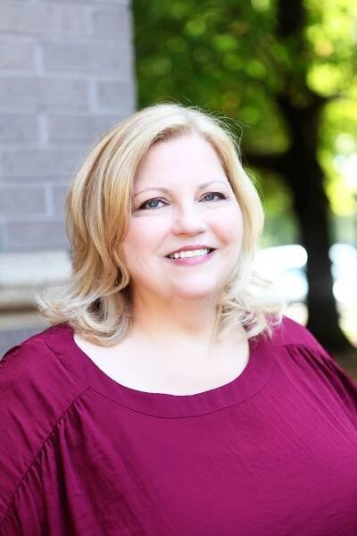 Wednesdays with...Rachel Jones - Christina Lorenzen