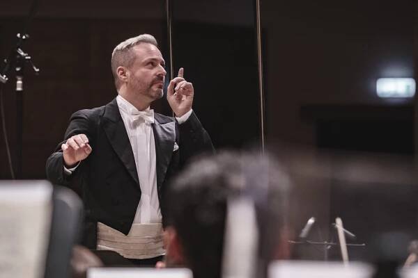 Robert Jindra rezignoval na post šéfdirigenta Státní filharmonie Košice – KlasikaPlus.cz