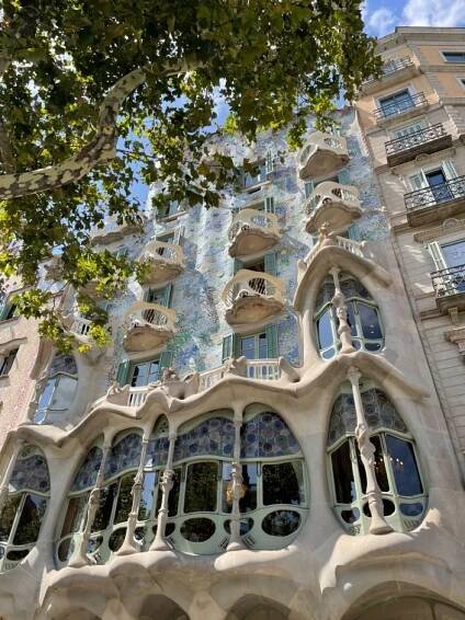 casa batllo by gaudi