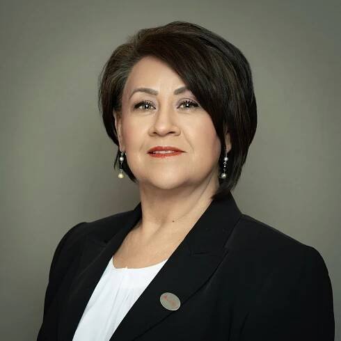 Josie Robles State Farm Agent Team Member