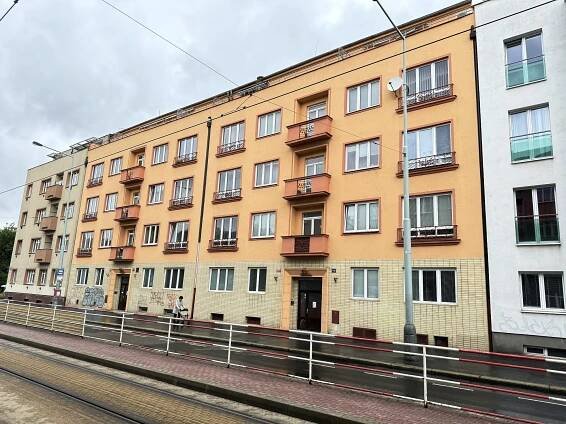 Prodej Byt 2+1, Černokostelecká, Praha 10