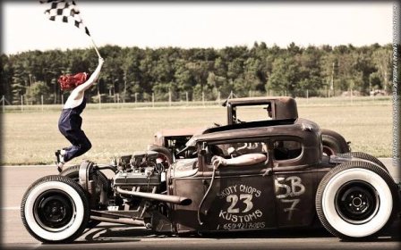 Six-Wheel Vehicles: A Comprehensive Overview - Rat Rod, Street Rod, and Hot Rod Car Shows