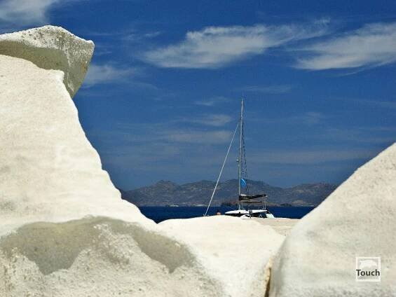 Sarakiniko - Beach - Milos
