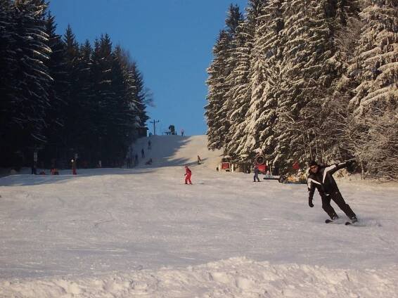 Hotel Mánes s.r.o. - Svratka | Turistický.net
