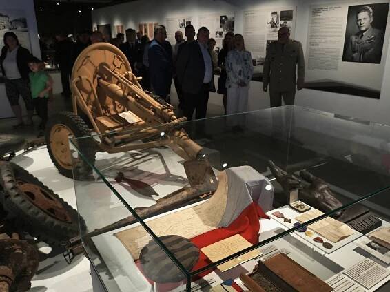 Žižkovské muzeum zve na cestu časem. Barikáda připomíná Pražské povstání