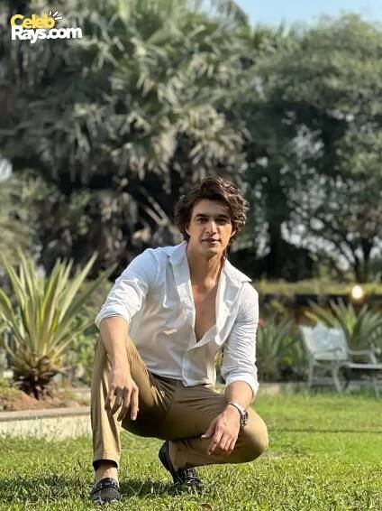 Mohsin Khan bio