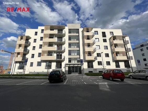 Pronájem bytu 1+kk 38 m², Vrchlického, Poděbrady - Poděbrady V
