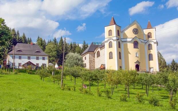 Dovolená v krásné přírodě Orlických hor na úpatí Velké Deštné v Hotelu Orlice *** se snídaní nebo polopenzí