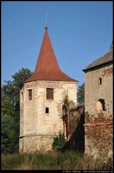 Hrady, tvrze, zámky a zříceniny – Fotografie z roku 2024 – 14.část / hrady-zriceniny.cz