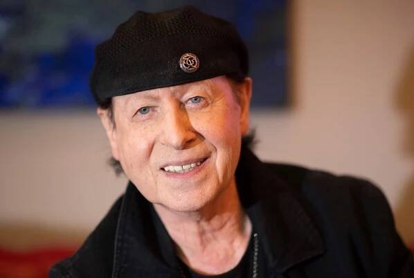 19-enigmatic-facts-about-klaus-meine