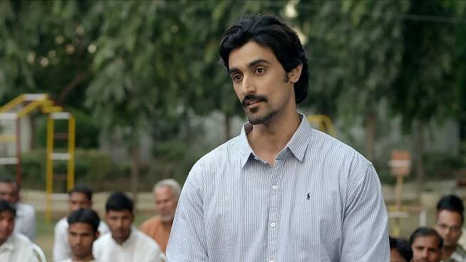 Kunal Kapoor - Kaun Kitney Paani Mein - Z filmu