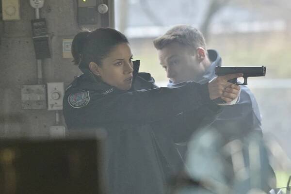 Rookie Blue - Pomsta - Z filmu - Shawn Doyle