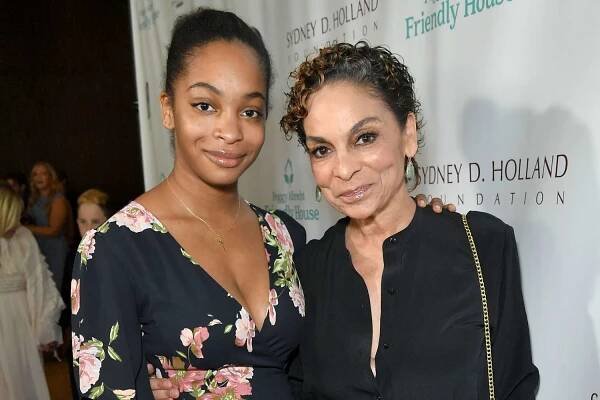 All About Jasmine Guy's Daughter, Artist Imani Guy Duckette