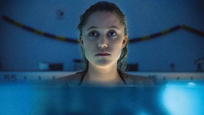 9 Maika Monroe Horror + Thriller Movies, Ranked