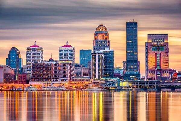 Pet Friendly Louisville, KY - A City Guide - Jet Set Pets