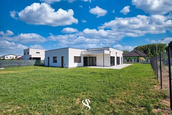Exkluzivní novostavba nízkoenergetického rodinného domu v Hlušovicích u Olomouce | Reality.iDNES.cz 