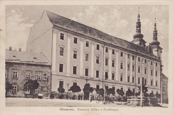 Budova jezuitské koleje (Olomouc) – Wikipedie