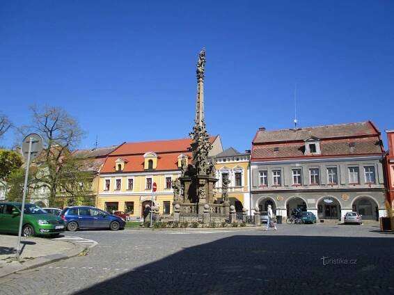Náměstí Československé armády (Jaroměř, 22.4.2020)