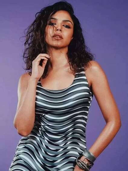 Shriya Pilgaonkar is a vision of grace and charm
