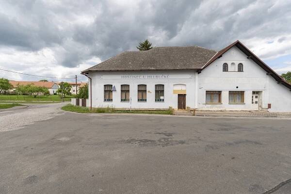 Prostorný dům 8 km od Jičína - www.jaroslavkraus.cz